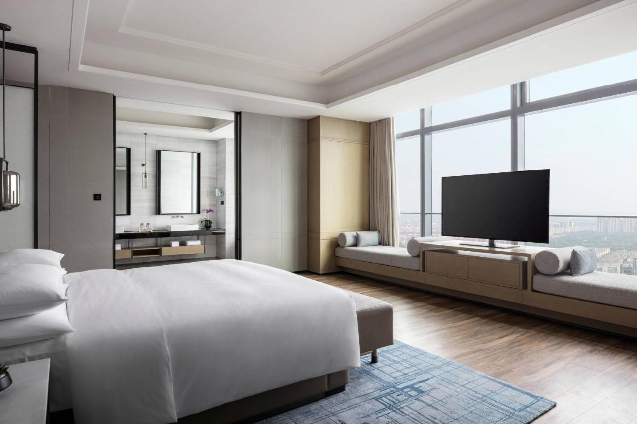 Zhangjiagang Marriott Hotel Екстер'єр фото