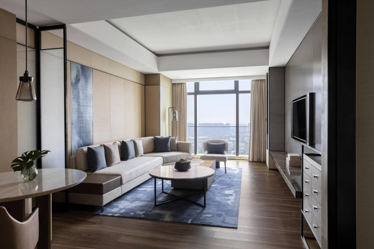 Zhangjiagang Marriott Hotel Екстер'єр фото