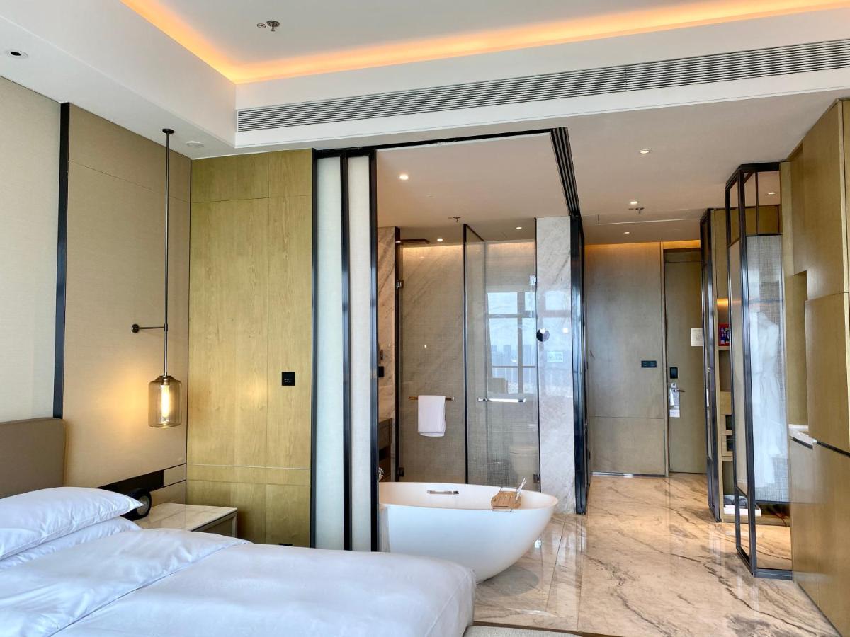 Zhangjiagang Marriott Hotel Екстер'єр фото