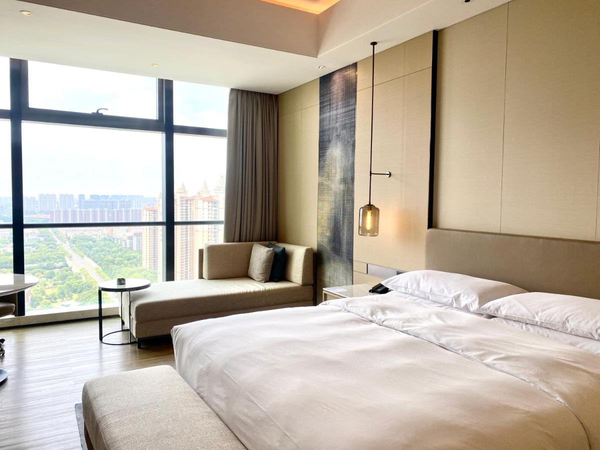 Zhangjiagang Marriott Hotel Екстер'єр фото