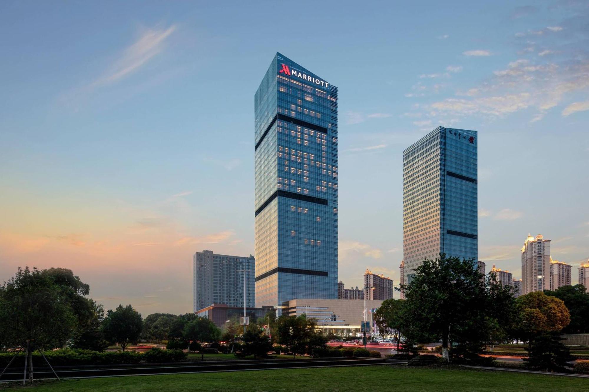 Zhangjiagang Marriott Hotel Екстер'єр фото